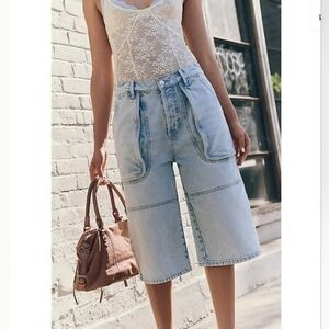 We The Free Havasu Slouchy Cropped Jeans. Size 26 NWT